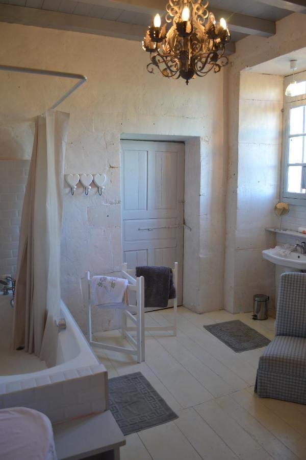 Bed and Breakfast Le Petit Logis Rouillac  Esterno foto